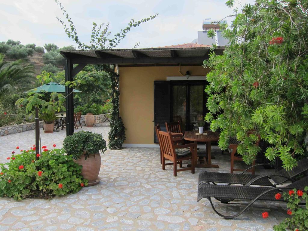 Estia Holiday Githio Exterior foto