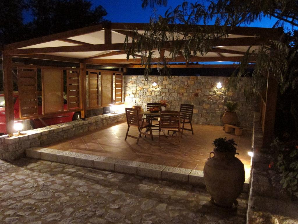 Estia Holiday Githio Exterior foto